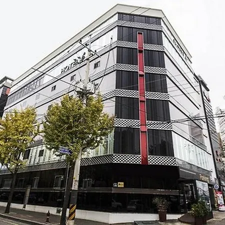Goodstay Hotel I